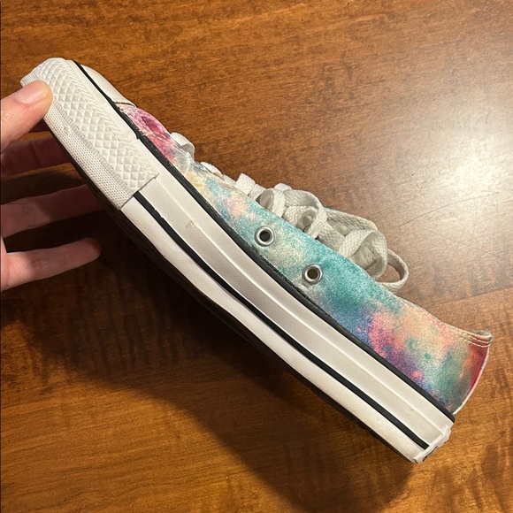 Converse Low Top Metallic Multicolor Unisex Sneakers - Women’s 7, Men’s 5 - Picture 7 of 10